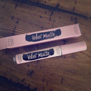 Victoria’s Secret Cream liquid lip